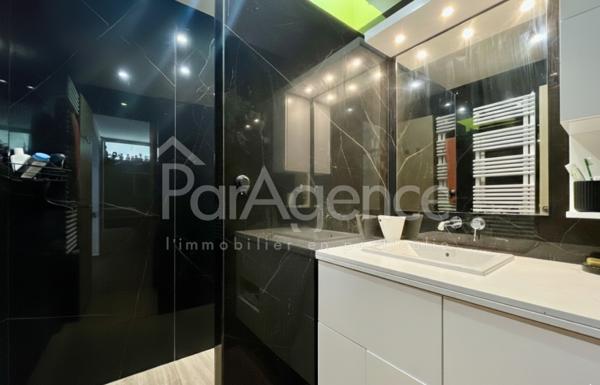 Appartement T3 - Vue mer - Pontaillac