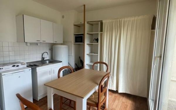 Appartement à louer    1 pièce •  Compiègne