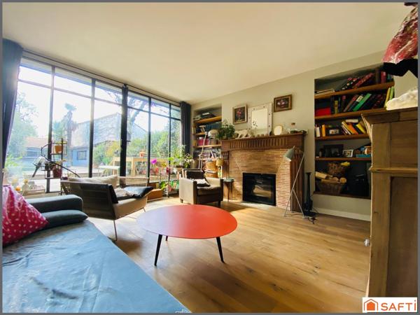 CAUDERAN PRIMROSE / PLACE MOSCOU / MAISON DES ANNEES 30 / 3 CHBRES / 122M2 / JARDIN / PISCINE / DEUX DEPENDANCES !