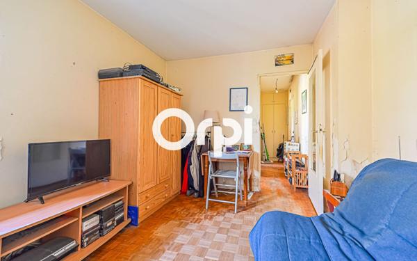 Appartement à vendre    1 pièce • 21,80 m2 Paris 11