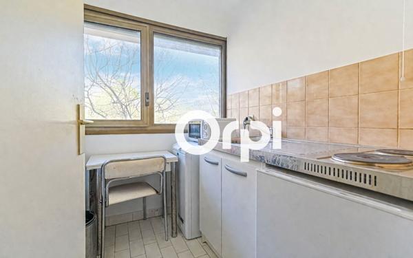 Appartement à vendre    1 pièce • 21,80 m2 Paris 11