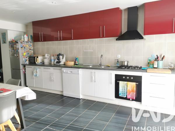 Maison à vendre 6 pièces 142 m² Coutras