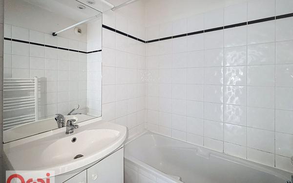 Appartement à vendre    2 pièces • 41,77 m2 Clermont-Ferrand