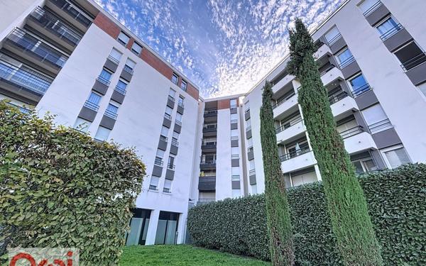 Appartement à vendre    2 pièces • 41,77 m2 Clermont-Ferrand