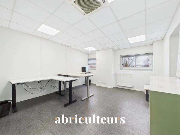Location de Bureau à 1h de Paris à proximité de Chartres (28630)