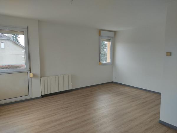 APPARTEMENT BOURG EN BRESSE - 1 pièce(s) - 35.40 m2