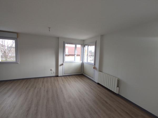 APPARTEMENT BOURG EN BRESSE - 1 pièce(s) - 35.40 m2