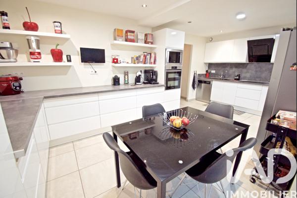 Maison à vendre 8 pièces 163 m² Étampes