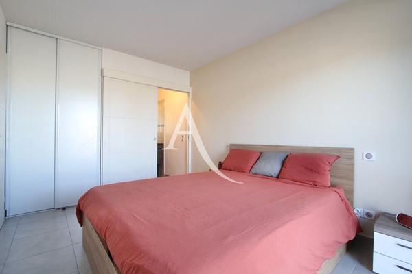 LATTES (QUARTIER MAURIN) - APPARTEMENT 4 PIÈCES 86M2 - 3 CHAMBRES - CLIMATISÉ - DOUBLE STATIONNEMENT - RÉSIDENCE RÉCENTE 2015
