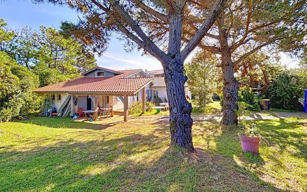 Maison à vendre    6 pièces • 159 m2 Anglet