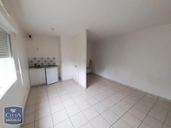 Appartement à louer 1 pièce 31m² Tours (37200)