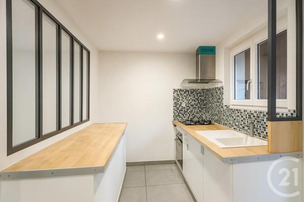 Maison à vendre  6 pièces - 78,18 m2 SURESNES - 92