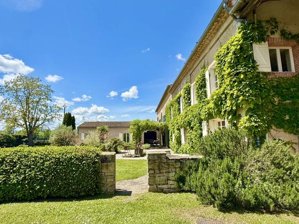 Charmant propriété avec 2 maisons d'amis