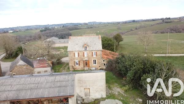 Maison à vendre 7 pièces 7 740 m² Rieupeyroux