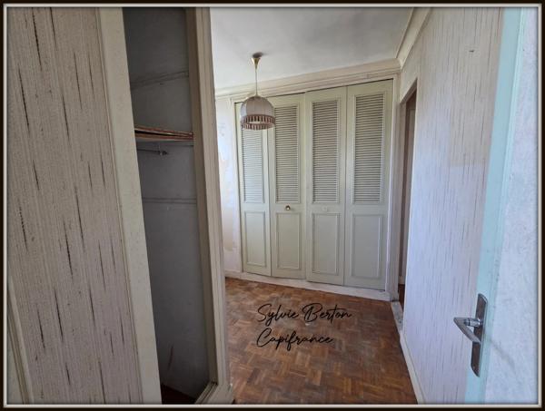 SEVRAN - Maison 5 pièces - 500 m2 de terrain avec garage et atelier