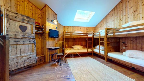 AUDE - AUBERGE - DOMAINE FORESTIER - 5 HECTARES