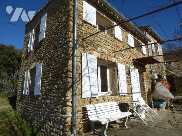 propriété rurale et terrain attenant de plus de 1ha dont parcelle boisée dans quartier calme ,