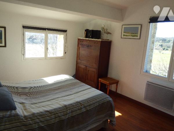 propriété rurale et terrain attenant de plus de 1ha dont parcelle boisée dans quartier calme ,