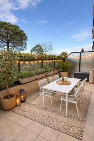 Appartement à vendre 2 pièces FREJUS (83) - 47 m² - Terrasse 25 m² - Garage en Sous-sol