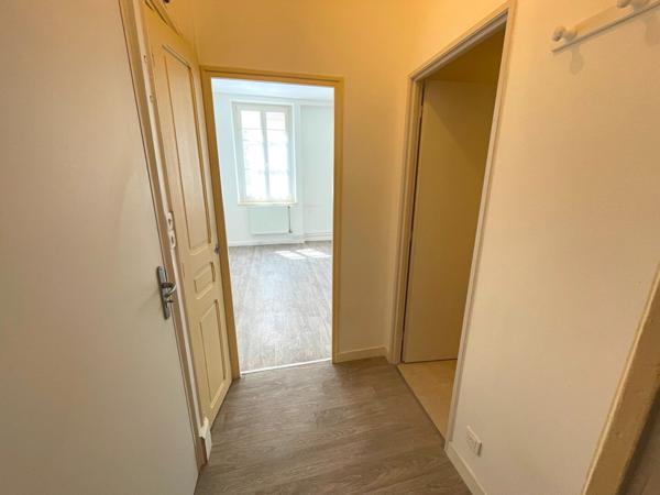 À louer - Appartement T1 rénové de 35 m²