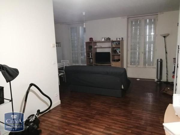Appartement à louer 3 pièces 63.81m² Clermont-Ferrand (63000)