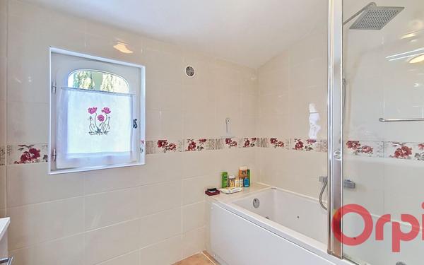 Maison à vendre    5 pièces • 150 m2 Rivesaltes