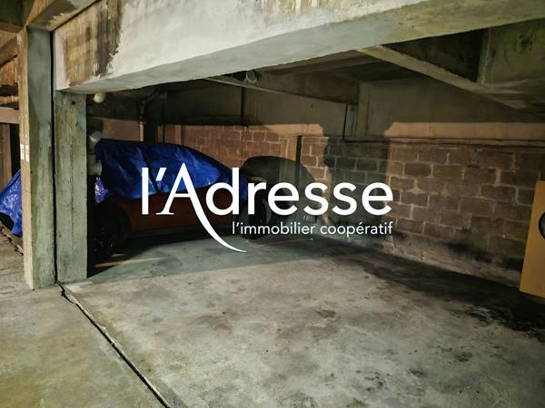 1 place de parking en sous-sol - Proche métro Bel Air