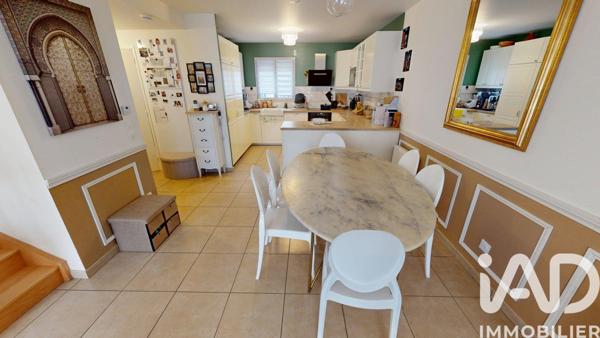 Maison à vendre 5 pièces 98 m² Lieusaint