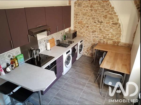 Immeuble à vendre 241,2 m² Orsay