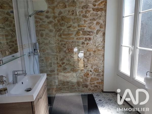 Immeuble à vendre 241,2 m² Orsay