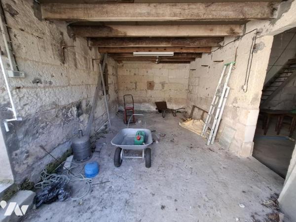 Ensemble immobilier de 3 logements (2 studios  et une maison T3) sur SAINTES - Quartier Les Arcivaux