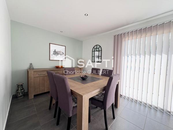 Maison de plain-pied avec 3 chambres et piscine