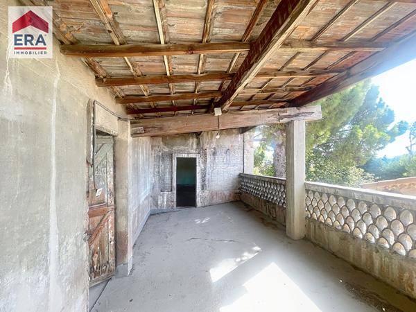 A VENDRE MARSEILLE 13014 ST JOSEPH MAISON TYPE 4 -STUDIO INDEPENDANT - JARDIN .