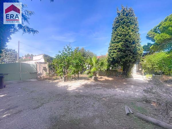 A VENDRE MARSEILLE 13014 ST JOSEPH MAISON TYPE 4 -STUDIO INDEPENDANT - JARDIN .