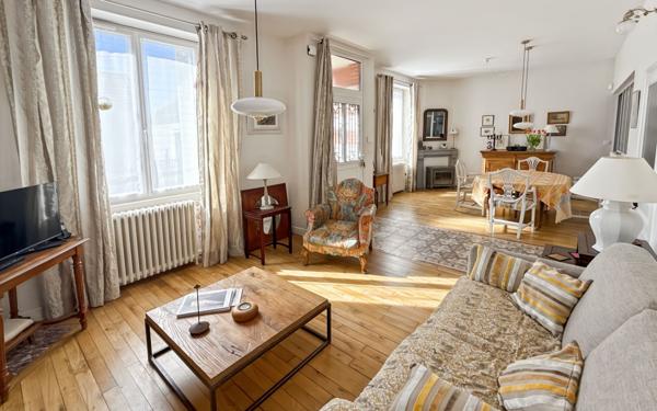 Maison à vendre    5 pièces • 130 m2 Saint-Jean-le-Blanc