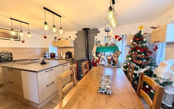 Maison à vendre    5 pièces •  Aire-sur-l'Adour