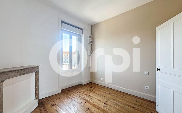 Appartement à louer    3 pièces •  Brive-la-Gaillarde