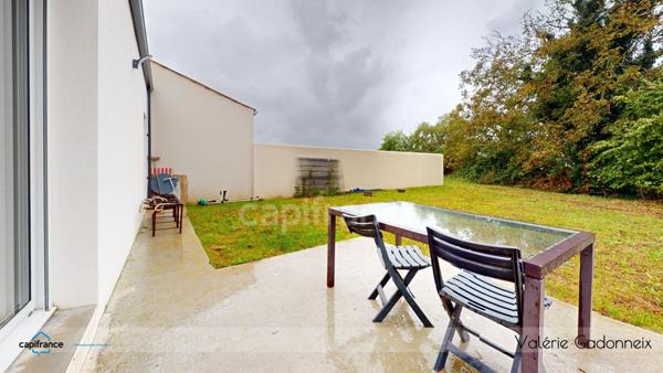 **À vendre - Maison neuve de plain-pied à Échillais (17620)**, Avec garage et Terrain clos.