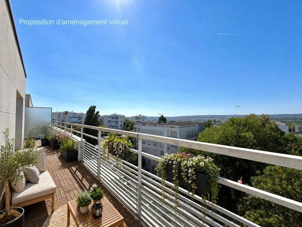 Appartement 5 pièces avec balcon, un parking et une cave