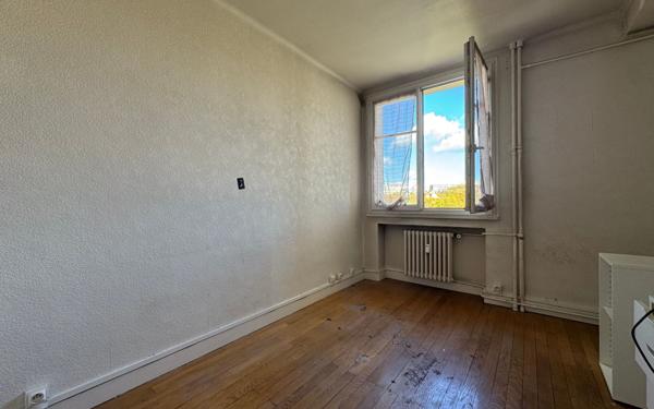 Appartement à vendre    3 pièces • 52,37 m2 Lyon 8