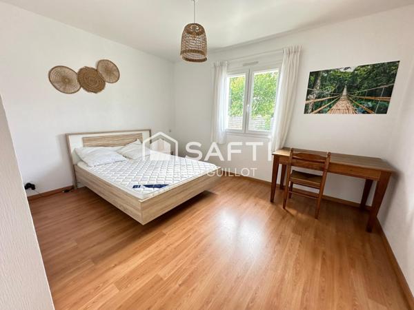 Maison 4 chambres avec piscine et garage