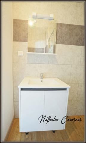 Dpt Moselle (57), à louer METZ appartement T1 de 25,46 m² - Plain pied