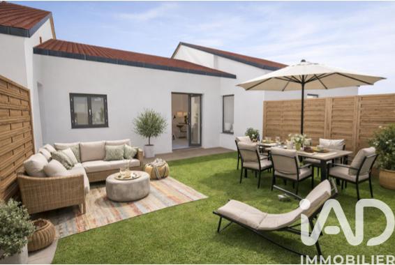 Maison à vendre 1 pièce 33 m² Saint-Gilles-Croix-de-Vie