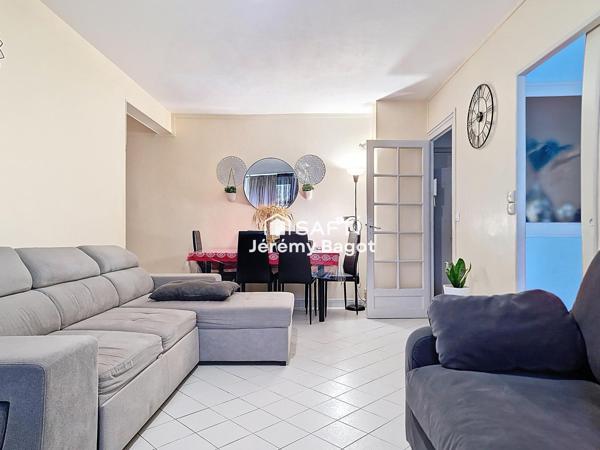 Appartement T3 avec 2 chambres