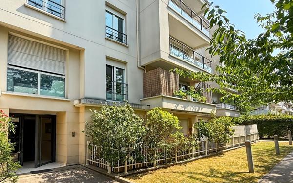 Appartement à vendre    4 pièces • 88,92 m2 Saint-Denis