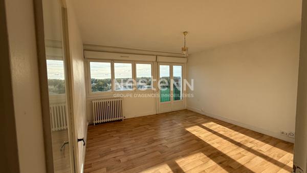 Exclusivité à Rochefort - Appartement 3ème et dernier étage 2 chambres avec Balconnet e Parking privatif
