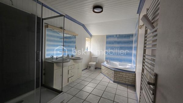 Maison de village de 179 m²