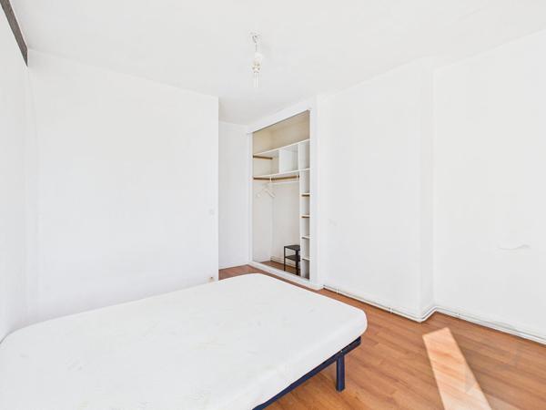 Appartement 3 pièces 49.99 m2