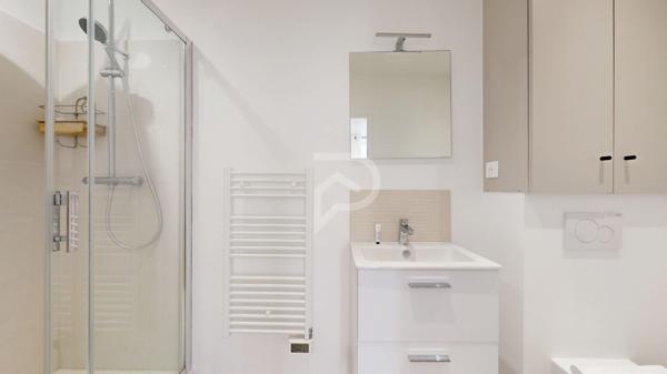 Immeuble 4 pièces 96 m2