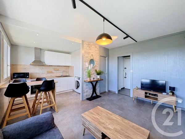 Appartement T2 à vendre  2 pièces - 41,80 m 2   TROYES  - 10